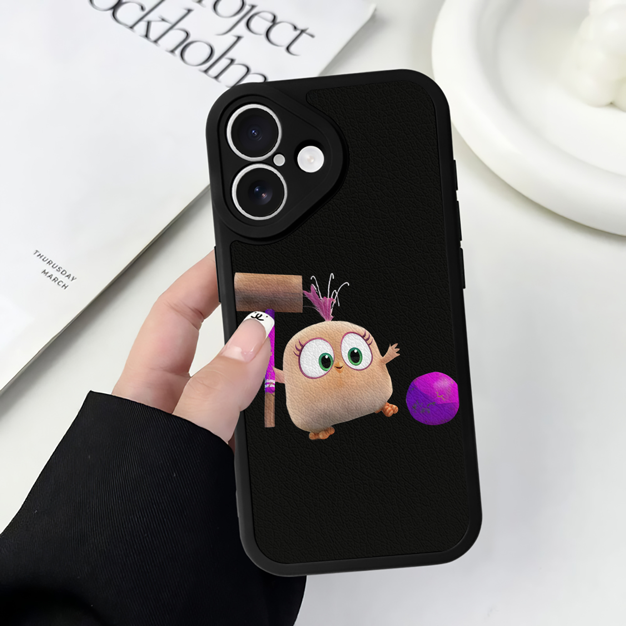 （画像用） Angry Birds アングリーバード 【iPhone 16シリーズ対応】シリコンスマホケース（レザー調） 材質：シリコン